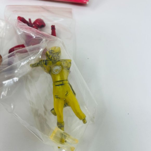 Super Sentai 26th Anniversary Hurricaneger HG Limited Edition Figure Set - Picture 7 of 8